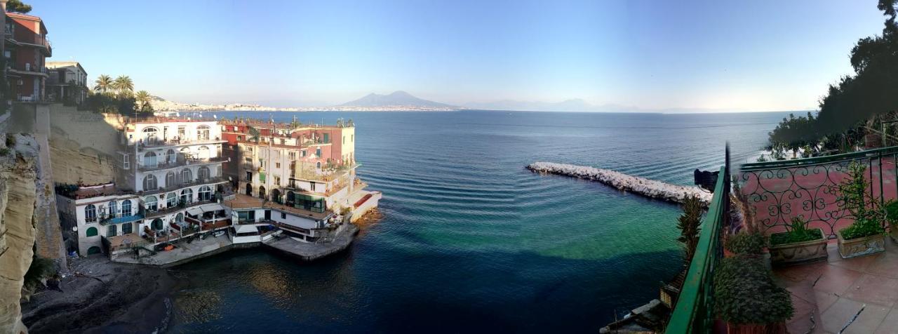 Sospesi Tra Cielo E Mare